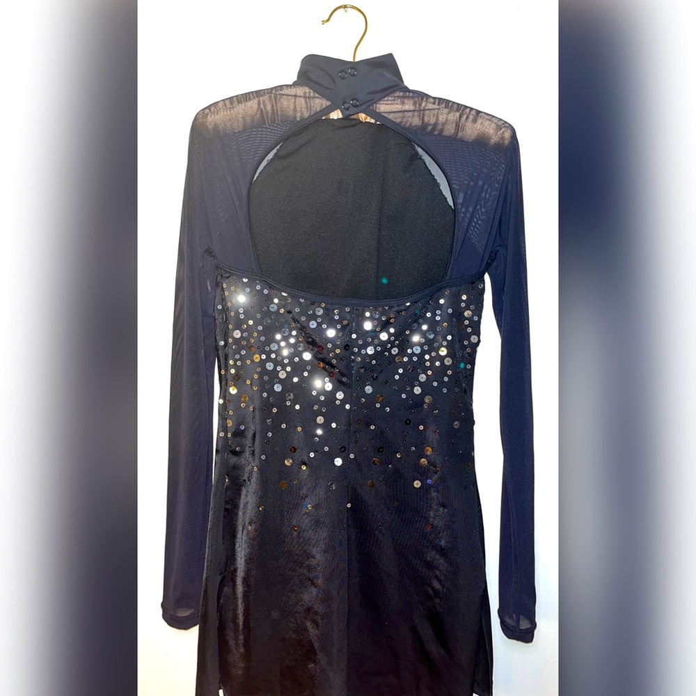 Dance Leotard - Picture 8 of 9